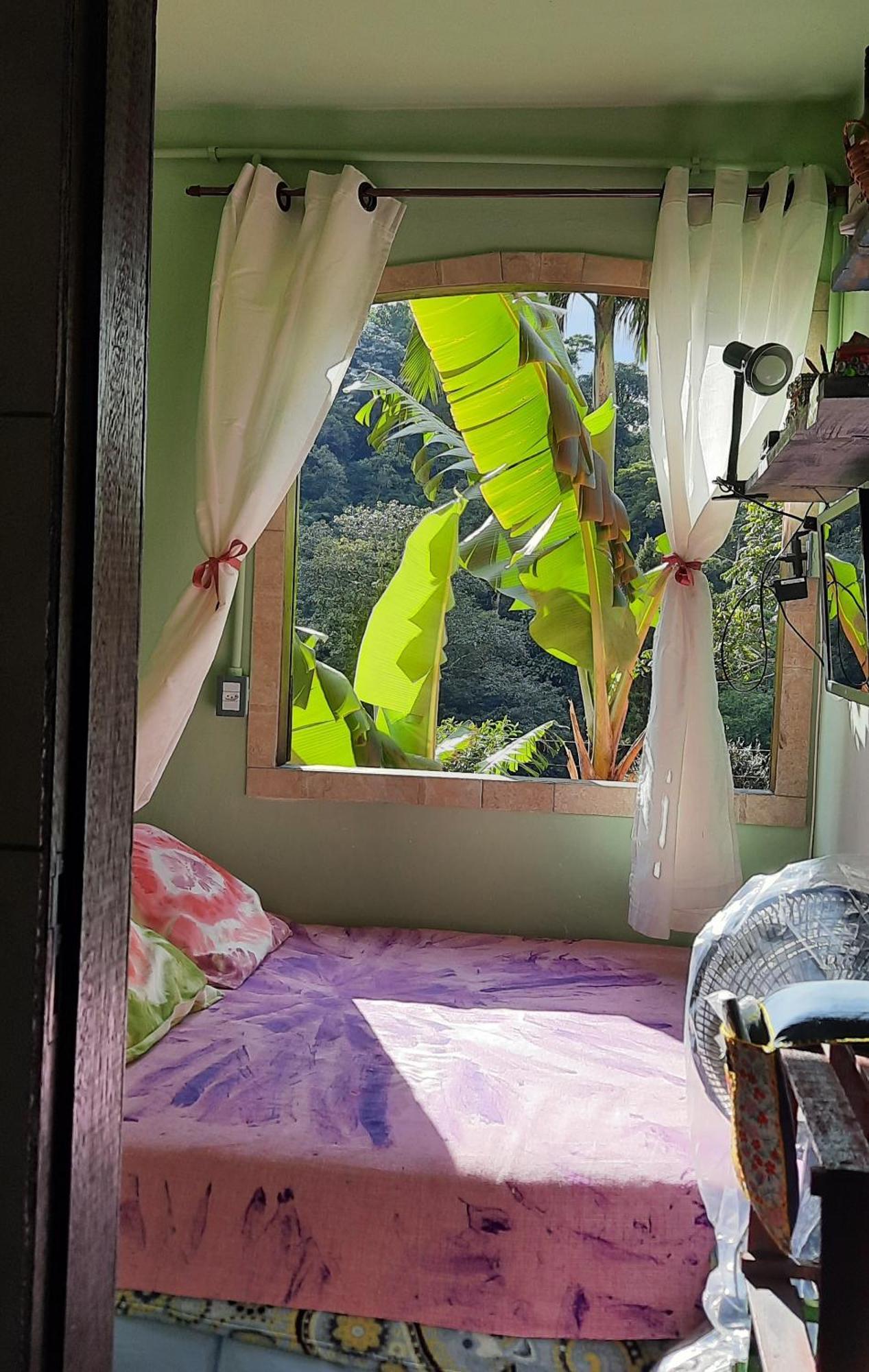 Suites Casinha Do Alto Da Bocaina ساو بيدرو دا سيرا الغرفة الصورة